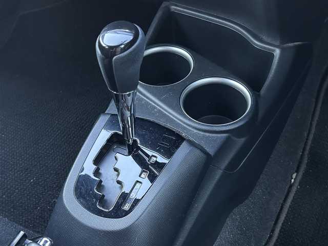 トヨタ アクア クロスオーバー グラム 静岡県 2019(令1)年 4万km アーバンカーキ コーティング施工済/ワンオーナー/ルーフレール/プリクラッシュセーフティ/先行発進お知らせ/車線逸脱警報装置/オートマチックハイビーム/純正ナビ/ビルトインETC/バックカメラ/純正16インチアルミホイール/クリアランスソナー