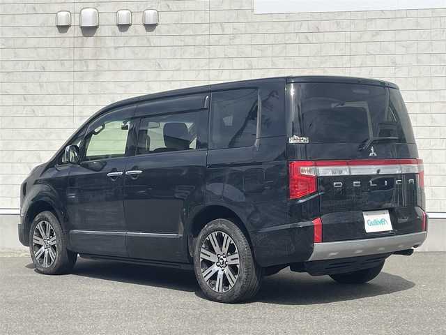 三菱 デリカＤ：５ P 茨城県 2022(令4)年 2.6万km アメジストブラック 4WD/純正10.1インチナビ/　(CD/DVD/HDMI/Bluetooth)/全方位カメラ/両側パワースライドドア/オートステップ/パワーシート/前席シートヒーター/パワーバックドア/レーダークルーズ/パドルシフト/ステアリングヒーター/ブラインドスポットモニター/レーンキープアシスト /i-stop/オートハイビーム/オートLEDヘッドライト/フォグランプ/ETC/スマートキー