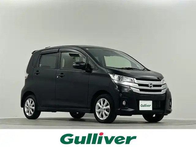 日産 デイズ ハイウェイスターX 埼玉県 2017(平29)年 2.4万km ブラック ナビ　全方位カメラ　禁煙　ＥＴＣ　ＨＩＤライト　衝突軽減システム　メモリーナビ　オートライト　アイドリングストップ　アイドリングストップ　盗難防止装置　フルセグ　純正１４ＡＷ　純正フロアマット プッシュスタート スマートキー