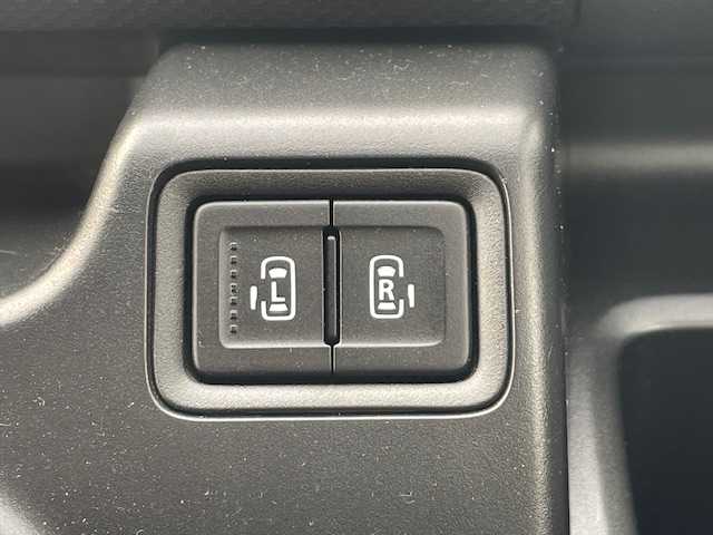 スズキ ソリオ バンディット HV MV 静岡県 2017(平29)年 6.5万km スーパーブラックパール 純正ナビ/・型式:CN-RZ82/両側電動スライドドア/バックカメラ/ＡＵＴＯライト/オートマチックハイビーム/ＴＶキャンセラー/２列目サンシェード/ステアリングスイッチ/Ａストップ/ナノイー/積込冬タイヤ/スペアキー/ＥＴＣ