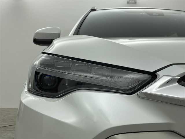 トヨタ カローラ クロス ハイブリッド Z 群馬県 2022(令4)年 1.9万km プラチナホワイトパールマイカ モデリスタ　純正ディスプレイオーディオ　パノラミックビューモニター　パワーバックドア　ＢＳＭ　レーダークルーズコントロール　ＬＥＤライト　ＡＨＢ　シートヒーター　純正１８インチＡＷ　ＥＴＣ２．０　禁煙