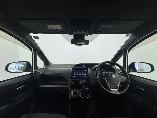 トヨタ ノア Si ダブルバイビー 愛知県 2016(平28)年 5.2万km ホワイトパールクリスタルシャイン 純正ナビ/（フルセグ／ＢＴ／ＣＤ／ＤＶＤ）/クルーズコントロール/バックカメラ/衝突被害軽減システム　/両側パワースライドドア/ハーフレザー/12/1インチ後席モニター　/レーンキープアシスト/オートマチックハイビーム/ＥＴＣ　/純正ＡＷ