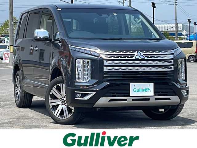 三菱 デリカＤ：５ P 道央・札幌 2023(令5)年 1.1万km グラファイトグレーメタリック/ブラックマイカ ４WD/社外メモリーナビ/CD/DVD/BT/フルセグ/衝突被害軽減ブレーキ/横滑り防止装置/アダプティブクルーズコントロール/レーンキープアシスト/ブラインドスポットモニター/マルチアラウンドモニター/ビルトインETC/ドライブレコーダー/デフロック切替/アイドリングストップ/ECOMODE/両側パワースライドドア/パワーバックドア/D席パワーシート/前席シートヒーター/革巻きステアリング/ステアリングリモコン/パドルシフト/ハンドルヒーター/AC100V/電動パーキング/オートブレーキホールド/オートステップ/プッシュスタート/スマートキー/LEDヘッドライト/オートライト/フォグランプ/電動格納ミラー/ウィンカーミラー/フロアマット/スペアキー/レンタカー登録
