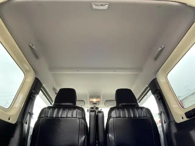 スズキ ジムニー XC 群馬県 2022(令4)年 3.1万km シフォンアイボリーメタリックブラック2トーンルーフ 純正８インチナビ/フルセグＴＶ・Ｂｌｕｅｔｏｏｔｈ・ＣＤ・ＤＶＤ・ＩＰＯＤ・ＳＤ・ＵＳＢ/Ｂカメラ/スマートキー/プッシュスタート/クルーズコントロール/純正ＥＴＣ/前後純正ドラレコ/スペアキー×1/フロアマット（ゴム素材）/Fフォグ/ドアバイザー/ヘッドライトウォッシャー