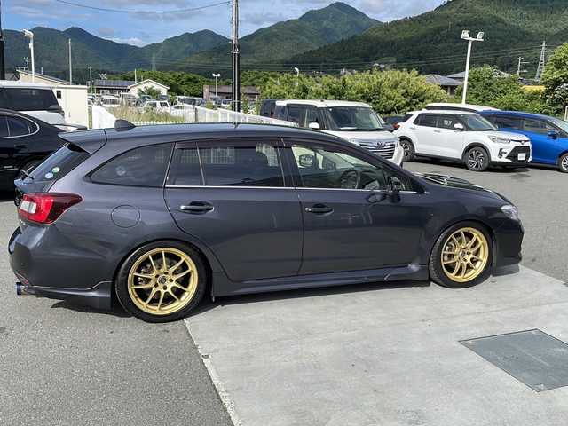 スバル レヴォーグ 1．6GT アイサイト 山梨県 2014(平26)年 2.8万km ダークグレーメタリック 純正ＳＤナビ/HKSマフラー/ENKEI18インチAW/TEIN車高調/オートエアコン/ビルトインＥＴＣ/ＡＢＳ/アイドリングストップ/クルーズコントロール/レーンキープアシスト/盗難防止装置/オートライト/前後コーナーセンサー