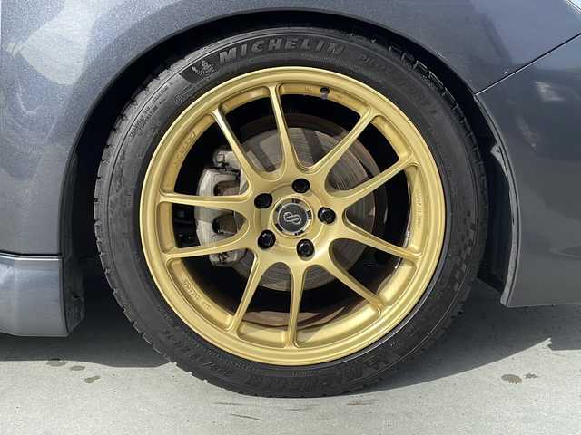 スバル レヴォーグ 1．6GT アイサイト 山梨県 2014(平26)年 2.8万km ダークグレーメタリック 純正ＳＤナビ/HKSマフラー/ENKEI18インチAW/TEIN車高調/オートエアコン/ビルトインＥＴＣ/ＡＢＳ/アイドリングストップ/クルーズコントロール/レーンキープアシスト/盗難防止装置/オートライト/前後コーナーセンサー