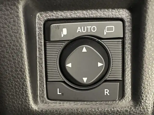 トヨタ クラウン ハイブリッド RS アドバンス 福岡県 2018(平30)年 5.4万km ホワイトパールクリスタルシャイン 禁煙車純正メモリナビ（フルセグTV/DVD/CD/BT）全方位モニタートヨタセーフティーレーダークルコンコーナーセンサーハーフレザーシートシートヒーターBSMオートホールドETCドラレコ