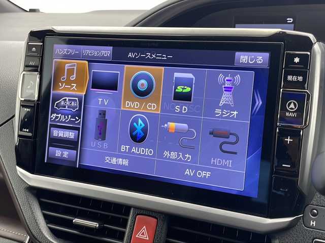 トヨタ エスクァイア ハイブリッド Gi プレミアムパッケージ 千葉県 2019(令1)年 6.4万km ブラック 社外ナビ/Bluetooth CD DVD フルセグ HDMI/ＥＴＣ/デジタルインナーミラー/両側パワースライドドア/シートヒーター/純正アルミホイール/純正フロアマット/純正ドアバイザー/フリップダウンモニター/シートバックテーブル/後席サンシェード/電動格納ミラー/フォグランプ/プッシュスタート/スマートキー/ウィンカーミラー/スペアキー/トヨタセーフティーセンス/プリクラッシュセーフティー/レーンディパーチャーアラート/クルーズコントロール/クリアランスソナー/オートハイビーム/アイドリングストップ
