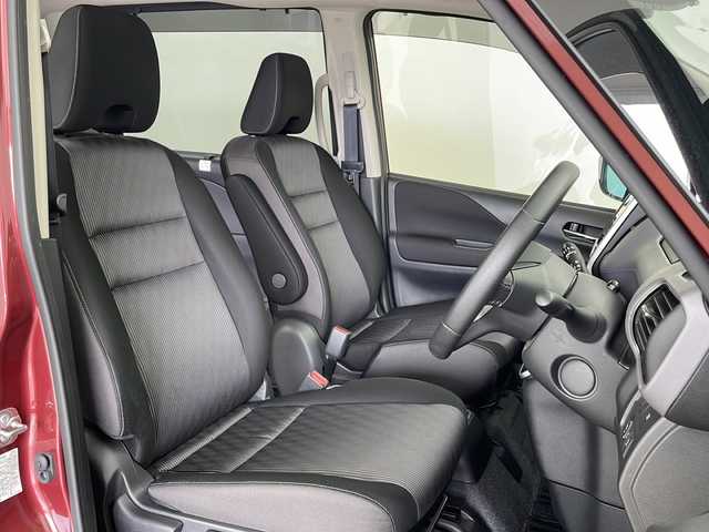 日産 セレナ e－パワー ハイウェイスター V 鹿児島県 2022(令4)年 1.8万km マルーンレッド 2トーン 純正ナビ/（CD/DVD/BT/フルセグ）/純正フリップダウンモニター/プロパイロット/エマージェンシーブレーキ/レーンキープアシスト/アラウンドビューモニター/電動パーキングブレーキ/オートホールド機能/オートライト/オートマチックハイビーム/両側パワースライドドア/ドライブレコーダー/スマートキー/プッシュスタート