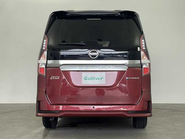 日産 セレナ e－パワー ハイウェイスター V 鹿児島県 2022(令4)年 1.8万km マルーンレッド 2トーン 純正ナビ/（CD/DVD/BT/フルセグ）/純正フリップダウンモニター/プロパイロット/エマージェンシーブレーキ/レーンキープアシスト/アラウンドビューモニター/電動パーキングブレーキ/オートホールド機能/オートライト/オートマチックハイビーム/両側パワースライドドア/ドライブレコーダー/スマートキー/プッシュスタート