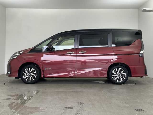 日産 セレナ e－パワー ハイウェイスター V 鹿児島県 2022(令4)年 1.8万km マルーンレッド 2トーン 純正ナビ/（CD/DVD/BT/フルセグ）/純正フリップダウンモニター/プロパイロット/エマージェンシーブレーキ/レーンキープアシスト/アラウンドビューモニター/電動パーキングブレーキ/オートホールド機能/オートライト/オートマチックハイビーム/両側パワースライドドア/ドライブレコーダー/スマートキー/プッシュスタート