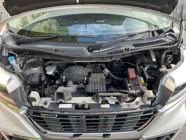 スズキ スペーシア カスタム HYBRID GS 茨城県 2020(令2)年 5万km ピュアホワイトP 純正SDナビ/（フルセグTV/BT/AM/FM/iPod）/ETC/前ドライブレコーダー/片側パワースライドドア/前後コーナーセンサー/LED/衝突被害軽減システム/横滑り防止装置/盗難防止装置/オートライト/純正アルミホイール/AAC