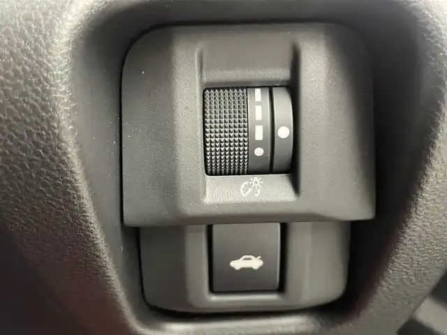 トヨタ ＧＲ８６ RZ 埼玉県 2023(令5)年 1.5万km クリスタルホワイトパール 社外ディスプレイオーディオ　/バックカメラ　/ドライブレコーダー　/クルーズコントロール/LEDヘッドライト　/シートヒーター　/純正アルミホイール　/ハーフレザー　/オートライト　/スマートキー　/オートエアコン　