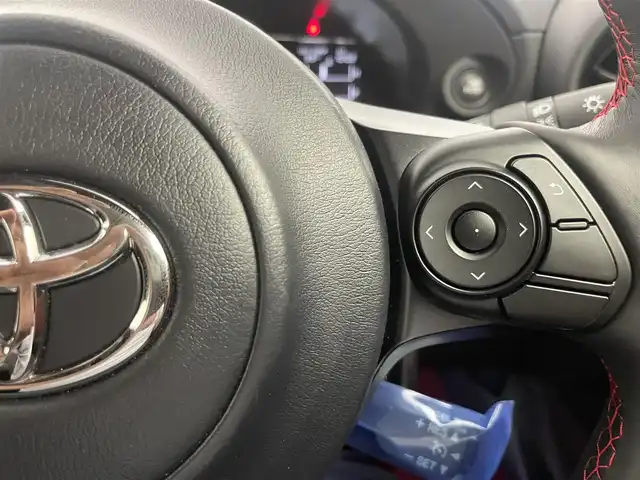 トヨタ ＧＲ８６ RZ 埼玉県 2023(令5)年 1.5万km クリスタルホワイトパール 社外ディスプレイオーディオ　/バックカメラ　/ドライブレコーダー　/クルーズコントロール/LEDヘッドライト　/シートヒーター　/純正アルミホイール　/ハーフレザー　/オートライト　/スマートキー　/オートエアコン　