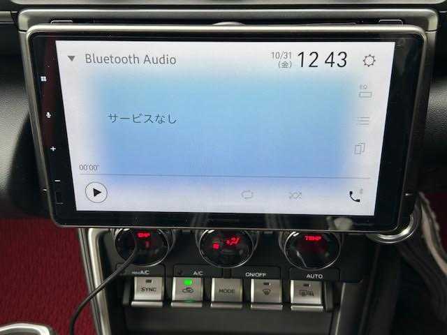 トヨタ ＧＲ８６ RZ 埼玉県 2023(令5)年 1.5万km クリスタルホワイトパール 社外ディスプレイオーディオ　/バックカメラ　/ドライブレコーダー　/クルーズコントロール/LEDヘッドライト/シートヒーター　/ハーフレザーシート/保証書/取扱説明書/スペアキー