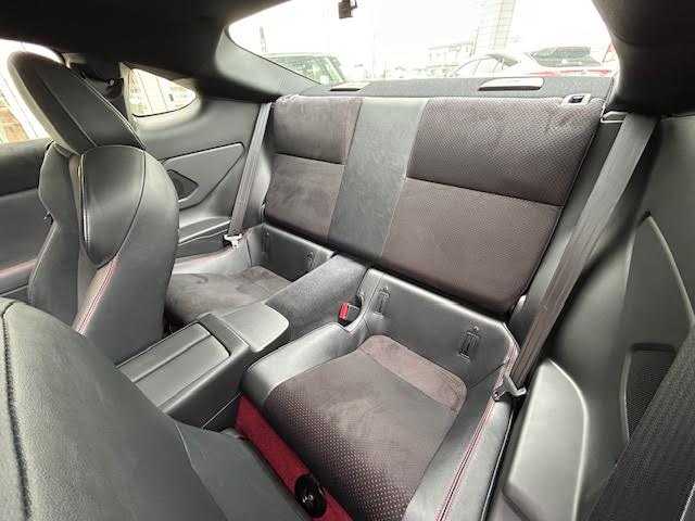 トヨタ ＧＲ８６ RZ 埼玉県 2023(令5)年 1.5万km クリスタルホワイトパール 社外ディスプレイオーディオ　/バックカメラ　/ドライブレコーダー　/クルーズコントロール/LEDヘッドライト/シートヒーター　/ハーフレザーシート/保証書/取扱説明書/スペアキー