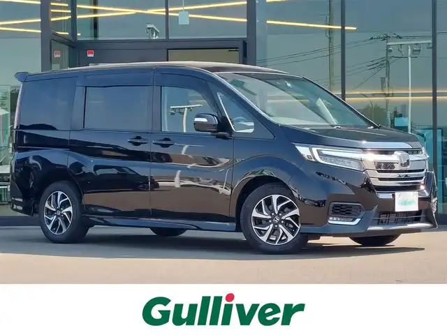 ホンダ ステップワゴン スパーダ ホンダセンシング 東京都 2019(平31)年 3.7万km プレミアムスパークルブラックパール 純正ナビ/フルセグテレビ/Bluetooth/純正アルミホイール/純正ドライブレコーダー/純正フロアマット/ETC/両側パワースライドドア/キーレスエントリー/プッシュスタート/ホンダセンシング/・アダプティブクルーズコントロール/・衝突軽減ブレーキ/・レーンキープアシスト/・横滑り防止/サンシェード