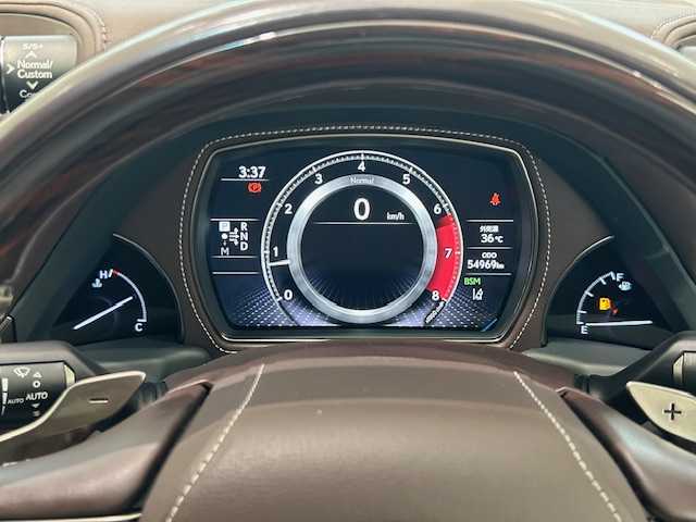 レクサス ＬＳ 500 エグゼクティブ 宮城県 2018(平30)年 5.5万km ソニックアゲート 4WD/ターボ/サンルーフ/TRDエアロ/TRDマフラー/リアエンターテイメントシステム/マークレビンソンサウンド/デジタルインナーミラー/純正ナビ/パノラミックビューモニター/フルセグTV/Bluetooth/CD/DVD/レクサスセーフティシステム＋/・プリクラッシュセーフティ/・レーンキープアシスト/・レーダークルーズコントロール/・アダプティブハイビームシステム/ブラインドスポットモニター/ブレーキホールド/前後コーナーセンサー/パドルシフト/電動リアゲート/ヘッドアップディスプレイ/クールボックス/本革レザーシート/全席エアーシート/全席シートヒーター/全席リラクゼーション機能付き/全席パワーシート/前席シートメモリー/ステアリングヒーター/LEDヘッドライト/オートライト/純正ビルトインETC2.0/純正アルミホイール/純正フロアマット/ドライブレコーダー/