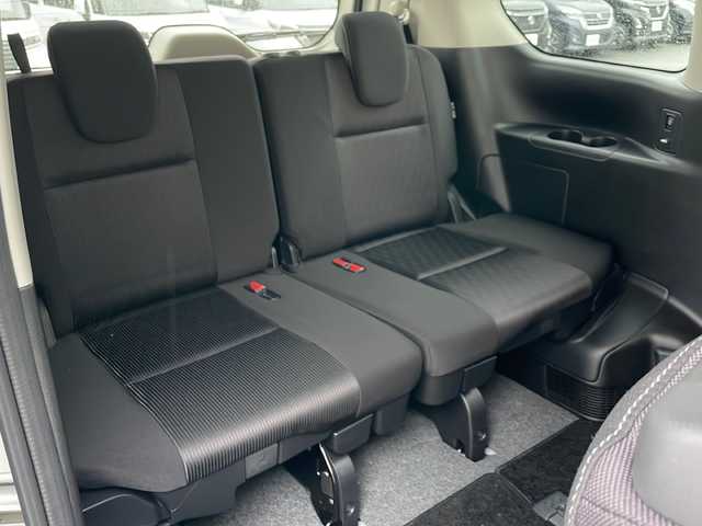 日産 セレナ e－パワー ハイウェイスター V 栃木県 2018(平30)年 3.9万km ブリリアントホワイトパール ワンオーナー/純正ナビ/品番:MM518D-L/Bluetooth/CD/DVD/bl/USB/ipod/HDMI/全方位カメラ/純正ドライブレコーダー/ETC/追従型クルーズコントロール/プロパイロット/インテリジェント エマージェンシーブレーキ/車線逸脱警報/横滑り防止装置/電動パーキングブレーキ/オートブレーキホールド/ハンドルヒーター/本革巻きステアリング/前席シートヒーター/両側パワースライドドア/ハンズフリースライドドア/後席ドリンクホルダー/後席USB/取扱説明書/保証書