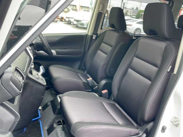 日産 セレナ e－パワー ハイウェイスター V 栃木県 2018(平30)年 3.9万km ブリリアントホワイトパール ワンオーナー/純正ナビ/品番:MM518D-L/Bluetooth/CD/DVD/bl/USB/ipod/HDMI/全方位カメラ/純正ドライブレコーダー/ETC/追従型クルーズコントロール/プロパイロット/インテリジェント エマージェンシーブレーキ/車線逸脱警報/横滑り防止装置/電動パーキングブレーキ/オートブレーキホールド/ハンドルヒーター/本革巻きステアリング/前席シートヒーター/両側パワースライドドア/ハンズフリースライドドア/後席ドリンクホルダー/後席USB/取扱説明書/保証書