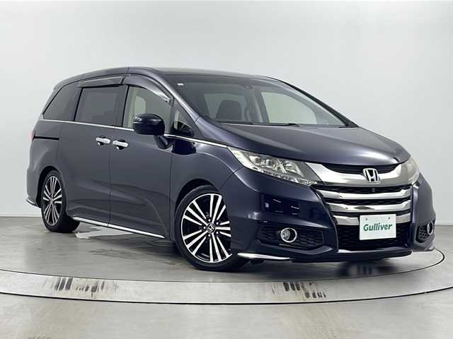 ホンダ オデッセイ アブソルート・EXホンダセンジング 埼玉県 2016(平28)年 7.1万km プレミアムヴィーナスブラックP 純正ナビ/フルセグTV/CD/DVD再生/Bluetooth接続/360°ビューモニター/フリップダウンモニター/衝突被害軽減ブレーキ/レーンキープアシスト/ブラインドスポットモニター/レーダークルーズコントロール/両側電動スライドドア/ステアリングスイッチ/スマートキー/プッシュスタート/ビルトインETC/アイドリングストップ/パドルシフト/ウォークスルー/フルフラットシート/純正18インチアルミホイール/純正LEDヘッドライト
