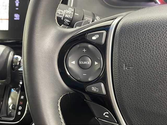 ホンダ オデッセイ アブソルート・EXホンダセンジング 埼玉県 2016(平28)年 7.1万km プレミアムヴィーナスブラックP 純正ナビ/フルセグTV/CD/DVD再生/Bluetooth接続/360°ビューモニター/フリップダウンモニター/衝突被害軽減ブレーキ/レーンキープアシスト/ブラインドスポットモニター/レーダークルーズコントロール/両側電動スライドドア/ステアリングスイッチ/スマートキー/プッシュスタート/ビルトインETC/アイドリングストップ/パドルシフト/ウォークスルー/フルフラットシート/純正18インチアルミホイール/純正LEDヘッドライト