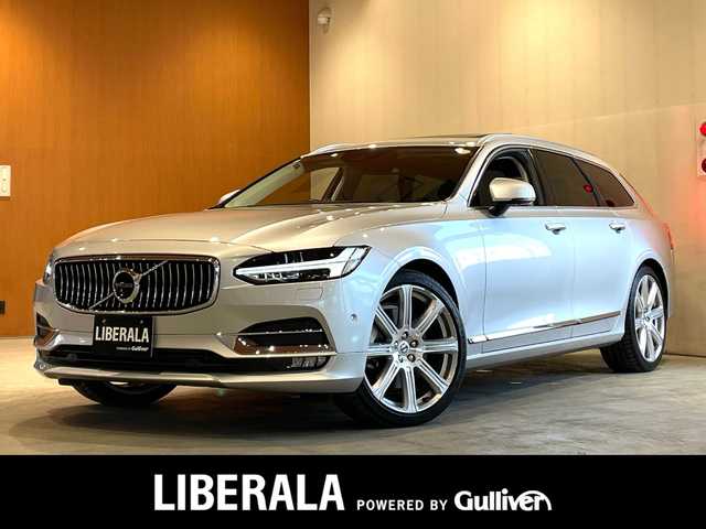 ボルボ Ｖ９０ T6 AWD インスクリプション 道央・札幌 2017(平29)年 5万km ブライトシルバーM メタリックペイント/電動パノラマガラスサンルーフ/Bowers&Wilkinsプレミアムサウンド/ヘッドアップディスプレイ/4ゾーンエアコン/ナッパレザーシート/シートヒーター/シートベンチレーション/インテリセーフ/　・CitySafety/　・ACC/　・BLIS/　・LKA/　・LCMA/　・CTA/　・パイロットアシスト/　・フルアクティブハイビーム/　・360°カメラ/純正HDDナビ/フルセグTV/CD/DVD/USB/Bluetooth/パワーテールゲート