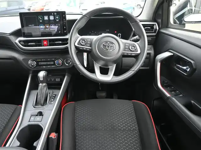 トヨタ ライズ Z 千葉県 2022(令4)年 4.1万km ブラックマイカメタリック/シャイニングホワイトパール スマートアシストIII/レーダークルーズコントロール/RCTA（リヤクロストラフィックアラート）/ブラインドスポットモニター/アイドリングストップ/ディスプレイオーディオ/純正地デジTV/【Bluetooth接続】/【Apple CarPlay　Android Auto対応】/パノラマモニター/ドライブレコーダー（前後撮影）【TZ-DR210】/前席シートヒーター/革巻きステアリング/ステアリングスイッチ/ETC/LEDヘッドライト/フォグライト/ウインカーミラー/コーナーセンサー/純正17インチアルミホイル/サイド/カーテンエアバッグ/キーフリーシステム