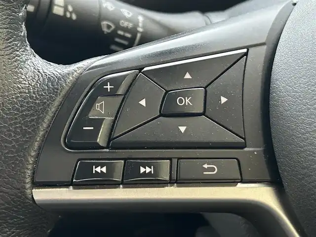 日産 セレナ e－パワー ハイウェイスター V 茨城県 2020(令2)年 3.8万km ブリリアントシルバー 純正ナビ/バックカメラ/全方位カメラ/フルセグTV/寒冷地仕様/プロパイロット/ステアリングヒーター/シートヒーター/ドライブレコーダー(前後)/LEDヘッドライト/ETC/両側パワースライド/コーナーセンサー/オートライト/純正AW