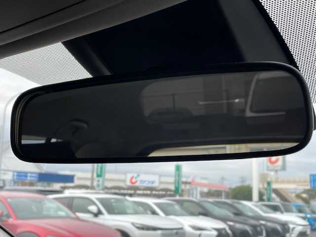 トヨタ ＲＡＶ４ ハイブリットX 茨城県 2021(令3)年 6.2万km ホワイトパールクリスタルシャイン 純正ナビ　/衝突軽減システム　/バックカメラ　/コーナーセンサー前後　/ブラインドスポットモニター　/ＬＥＤヘッドライト　/純正アルミホイール　/ＥＴＣ　/プッシュスタート　/オートマチックハイビーム　/レーンキープアシスト/パーキングアシスト/スペアキー