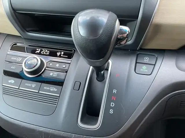 ホンダ フリード G ホンダセンシング 千葉県 2018(平30)年 1.2万km コバルトブルーパール 純正SDナビ/(Bluetooth/DVD/CD/AM/FM)/バックカメラ/衝突被害軽減システム/車線逸脱警報/クルーズコントロール/両側パワースライドドア/横滑り防止装置/ETC/ドライブレコーダー/アイドリングストップ/オートライト/ウィンカーミラー/電動格納ミラー/シートリフター/プッシュスタート/スマートキー/フロアマット/ドアバイザー/スペアキー/取扱説明書
