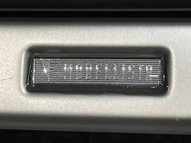 トヨタ ヤリスクロス ハイブリッド Z 愛知県 2022(令4)年 3.7万km ブラックマイカ 純正8インチコネクトナビ（BT/USB/FM/AM/Miracast)/車外カメラ（全方位/フロント/バック/サイド）/モデリスタフルエアロ/トヨタセーフティセンス/レーダークルーズコントロール/衝突被害軽減システム/レーンキープアシスト/横滑り防止装置/オートマチックハイビーム/アイドリングストップ/コーナーセンサー/パワーシート/シートヒーター/ハーフレザーシート/純正アルミホイール（18inch)/純正LEDライト/純正フロアマット/ビルトインETC/スペアキー1本/保証書/取扱説明書