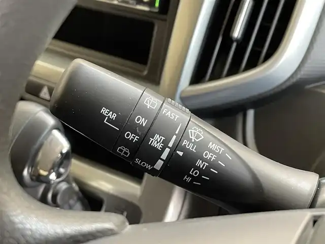 スズキ ソリオ HV MX 岩手県 2015(平27)年 7.8万km クリアライムM ４WD/左側パワースライドドア/前席シートヒーター/ロールサンシェード/横滑り防止装置/アイドリングストップ/オートエアコン/ヒーター付きドアミラー/プッシュスタート・スペアキー/CDオーディオ/ETC/助手席アンダーボックス/ヘッドライトレベライザー/純正１５インチアルミホイール/純正フロアマット/サイドエアバッグ/ドアバイザー