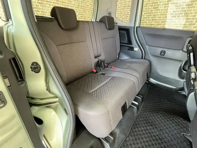 スズキ ソリオ HV MX 岩手県 2015(平27)年 7.8万km クリアライムM ４WD/左側パワースライドドア/前席シートヒーター/ロールサンシェード/横滑り防止装置/アイドリングストップ/オートエアコン/ヒーター付きドアミラー/プッシュスタート・スペアキー/CDオーディオ/ETC/助手席アンダーボックス/ヘッドライトレベライザー/純正１５インチアルミホイール/純正フロアマット/サイドエアバッグ/ドアバイザー