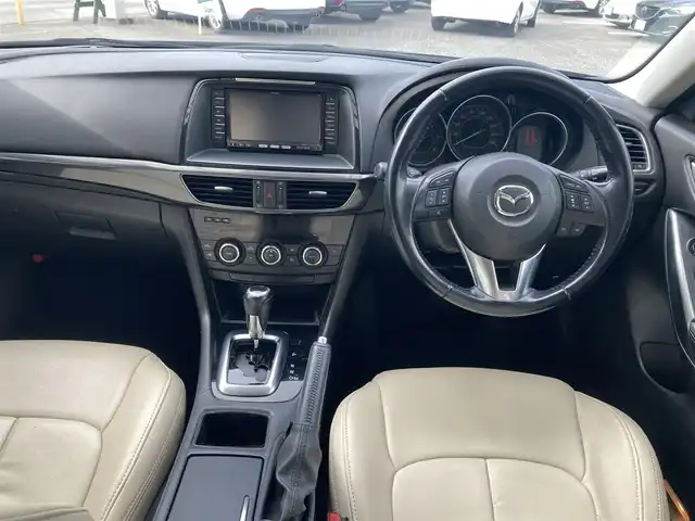 マツダ アテンザ ワゴン XD 愛知県 2013(平25)年 8.9万km ジェットブラックマイカ スマートシティブレーキサポート/ブラインドスポットモニタリング/車線逸脱警報機能/レーダークルーズコントロール/バックカメラ/ステアリングスイッチ/インテリジェントキー2ケ/プッシュスタート/キセノンヘッドライト/オートライト/スマートインETC/保証書取説有り