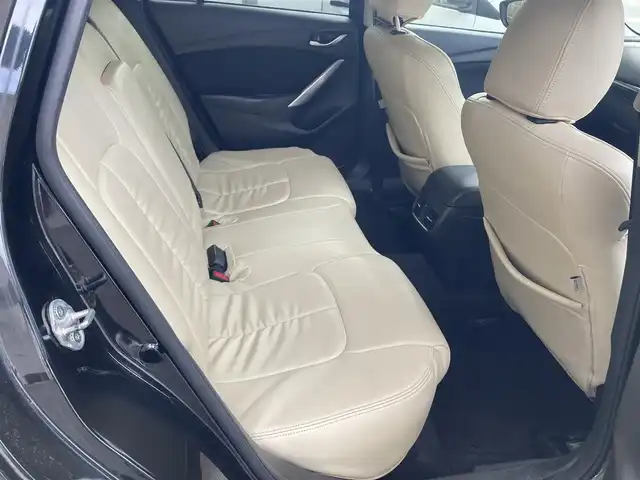 マツダ アテンザ ワゴン XD 愛知県 2013(平25)年 8.9万km ジェットブラックマイカ スマートシティブレーキサポート/ブラインドスポットモニタリング/車線逸脱警報機能/レーダークルーズコントロール/バックカメラ/ステアリングスイッチ/インテリジェントキー2ケ/プッシュスタート/キセノンヘッドライト/オートライト/スマートインETC/保証書取説有り