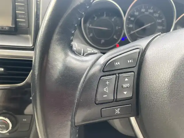 マツダ アテンザ ワゴン XD 愛知県 2013(平25)年 8.9万km ジェットブラックマイカ スマートシティブレーキサポート/ブラインドスポットモニタリング/車線逸脱警報機能/レーダークルーズコントロール/バックカメラ/ステアリングスイッチ/インテリジェントキー2ケ/プッシュスタート/キセノンヘッドライト/オートライト/スマートインETC/保証書取説有り