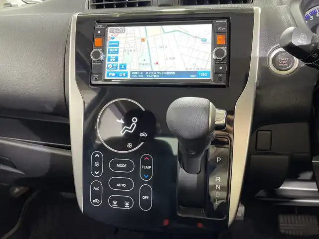 日産 デイズ ハイウェイスターG 神奈川県 2014(平26)年 4万km ブラック 純正SDナビ【MC313D-W】/AM/FM ワンセグTV  CD DVD USB Bluetooth/アラウンドビューモニター/ETC/ステアリングスイッチ/スマートキー/純正キセノンヘッドライト/フォグランプ/オートライト/ハイビームアシスト/純正15インチアルミホイール付きサマータイヤ/インテリジェントエマージェンシーブレーキ/ビークルダイナミクスコントロール/ヒルスタートアシスト/電動格納ウィンカーミラー/プッシュスタート/アイドリングストップ/純正フロアマット