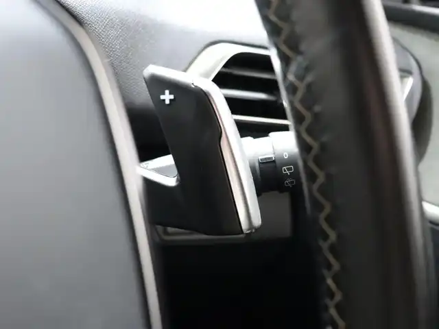 プジョー ３００８ GT ブルー HDi 静岡県 2019(令1)年 5.2万km ペルラネラブラック 純正オーディオ/Bluetooth/AppleCarPlay/ルーフレール/半革シート/前後ドラレコ/プッシュスタート/スマートキー/ETC/レーダークルーズコントロール/LEDヘッドライト/バックカメラ/アラウンドビュー/インテリジェントハイビーム/ストップ＆スタート/パーキングセンサー/ブラインドスポットモニター/ディレクショナルヘッドライト/電動格納ミラー/アンビエンスライト/ハンズフリー電動テールゲート