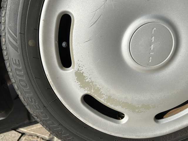 スズキ ラパン 静岡県 2013(平25)年 9万km マルーンブラウンパール ・社外ナビ（AVN112M）/・ワンセグTV（AM.FM.CD.USB）/・プッシュスタート/・ドアバイザー/・純正ホイールキャップ/・パワーウィンドウ/・社外フロアマット