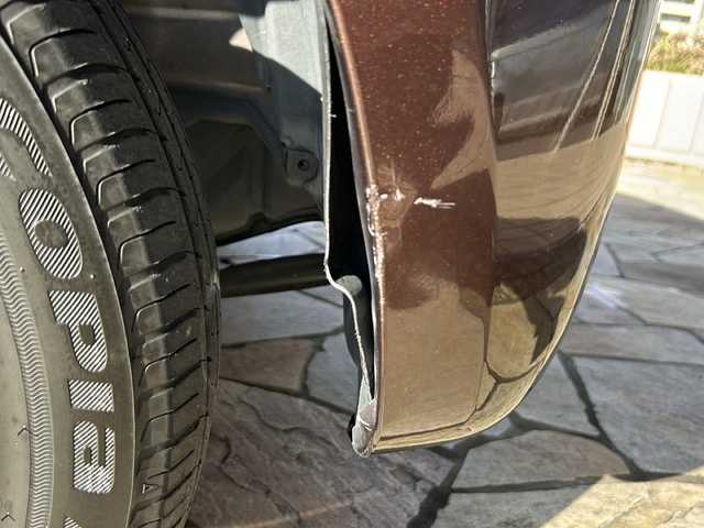 スズキ ラパン 静岡県 2013(平25)年 9万km マルーンブラウンパール ・社外ナビ（AVN112M）/・ワンセグTV（AM.FM.CD.USB）/・プッシュスタート/・ドアバイザー/・純正ホイールキャップ/・パワーウィンドウ/・社外フロアマット