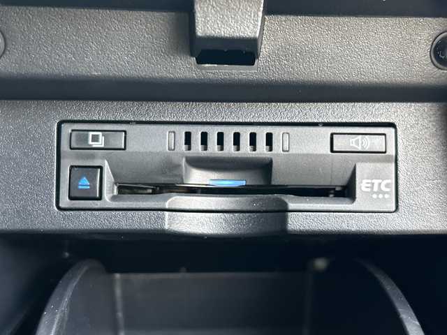 トヨタ ヴェルファイア Z Gエディション 愛媛県 2020(令2)年 3.2万km ブラック 純正ナビ/Bluetooth/フルセグ/SD/バックカメラ/クルーズコントロール追従有り/純正ドライブレコーダー前のみ/両側パワースライドドア/純正18インチAW/ETC/ベンチレーション/エアシート/シートヒーター/パワーバックドア/パワーシート/シートメモリー/サンルーフ/純正フロアマット/コーナーセンサー/フォグランプ/レーンキープアシスト/オートLEDヘッドライト/保証書/取扱説明書