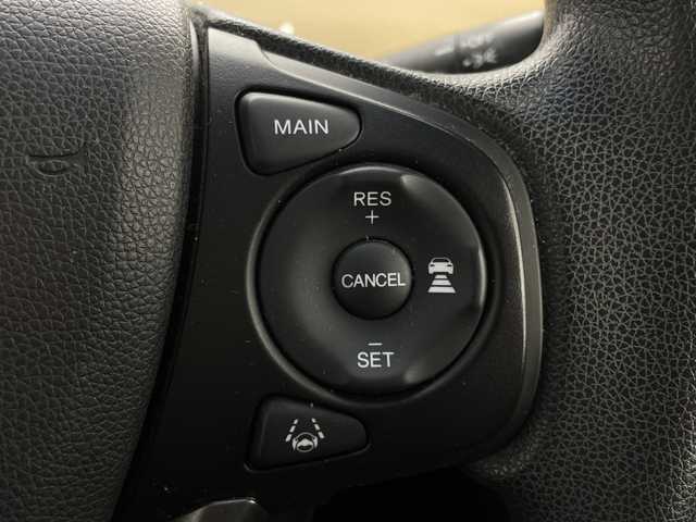 ホンダ フリード ハイブリット G ホンダセンシング 新潟県 2017(平29)年 4.7万km クリスタルブラックパール ホンダセンシング/レーダークルーズコントロール/レーンキープアシスト/先行車発信お知らせ機能/ロードサインアシスト/純正ナビ/フルセグTV/CD/DVD/Bluetooth/ラジオ/両側パワースライドドア/バックカメラ/LEDヘッドライト/オートライト/ステアリングリモコン/スマートキー/ビルトインETC/前後ドライブレコーダー