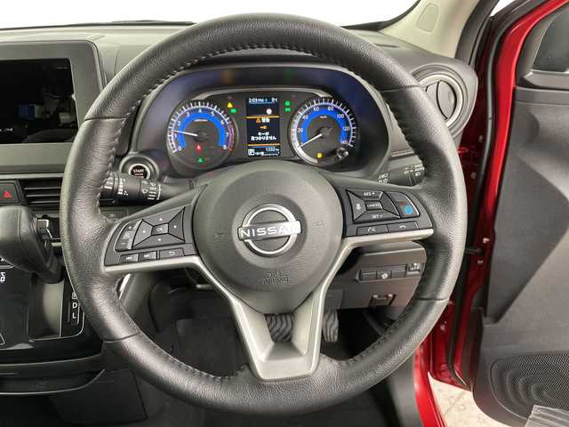 日産 デイズ HWS X プロパイロットED 道央・札幌 2025(令7)年 0.2万km スパークリングレッド/ブラック ・4WD/プロパイロット/・エマージェンシーブレーキ/・アラウンドビューモニター/・インテリジェントクルーズコントロール/・LEDオートライト/・フォグランプ/・オートマチックハイビーム/・シートヒーター/・インテリジェントキー×2/・プッシュスタート/・VDC/・LDW/・純正14インチAW/・スタッドレスタイヤ積込