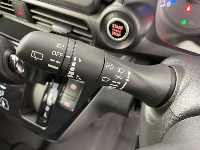 日産 デイズ HWS X プロパイロットED 道央・札幌 2025(令7)年 0.2万km スパークリングレッド/ブラック ・4WD/プロパイロット/・エマージェンシーブレーキ/・アラウンドビューモニター/・インテリジェントクルーズコントロール/・LEDオートライト/・フォグランプ/・オートマチックハイビーム/・シートヒーター/・インテリジェントキー×2/・プッシュスタート/・VDC/・LDW/・純正14インチAW/・スタッドレスタイヤ積込