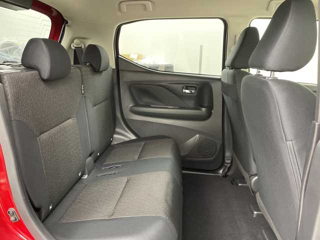 日産 デイズ HWS X プロパイロットED 道央・札幌 2025(令7)年 0.2万km スパークリングレッド/ブラック ・4WD/プロパイロット/・エマージェンシーブレーキ/・アラウンドビューモニター/・インテリジェントクルーズコントロール/・LEDオートライト/・フォグランプ/・オートマチックハイビーム/・シートヒーター/・インテリジェントキー×2/・プッシュスタート/・VDC/・LDW/・純正14インチAW/・スタッドレスタイヤ積込