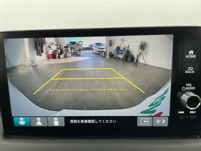 ホンダ ヴェゼル ハイブリッド e:HEV X 富山県 2022(令4)年 4.2万km プラチナホワイトパール ４WD/純正メーカーオプションナビ/フルセグTV/Bluetooth/バックカメラ/ETC２．０/置くだけ充電/レーダークルーズコントロール/パドルシフト/シートヒーター/ホンダセンシング/スマートキー/スペアキー/純正アルミ付き夏タイヤ車載/LEDヘッドライト/純正フロアマット/４WD