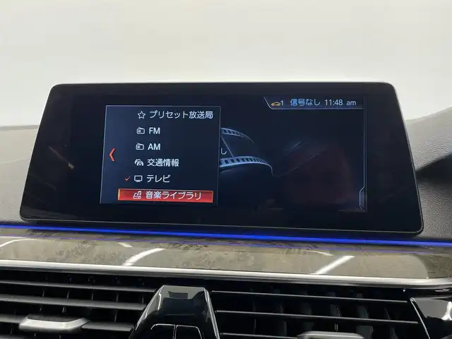 車両画像11