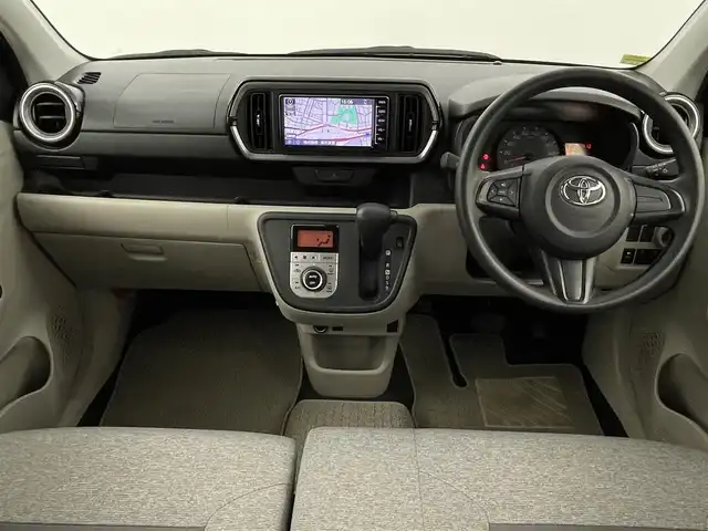 トヨタ パッソ X Lパッケージ 福岡県 2021(令3)年 1.7万km ブラックマイカメタリック 純正ナビ（ＢＴ，フルセグＴＶ）　/バックカメラ　/前後ドライブレコーダー　/コーナーセンサー　/衝突軽減ブレーキ　/アイドリングストップ　/横滑り防止　/プッシュスタート　/電動式格納ドアミラー　/ＬＥＤヘッドライト