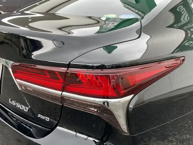 レクサス ＬＳ 500 Iパッケージ 新潟県 2020(令2)年 4.7万km ブラック ワンオーナー/４ｗｄ/メモリナビ/フルセグテレビ/アラウンドビューモニター/バックカメラ/クルーズコントロール/ドアバイザー/プッシュスタート/ETC２．０/運転席、助手席シートヒーター、クーラー/後席シートヒーター/ブレーキホールド/ブラインドスポットモニター